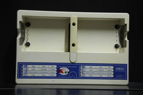 Lifepak 12 defibrillátorhoz NiCd akkumulátor töltő